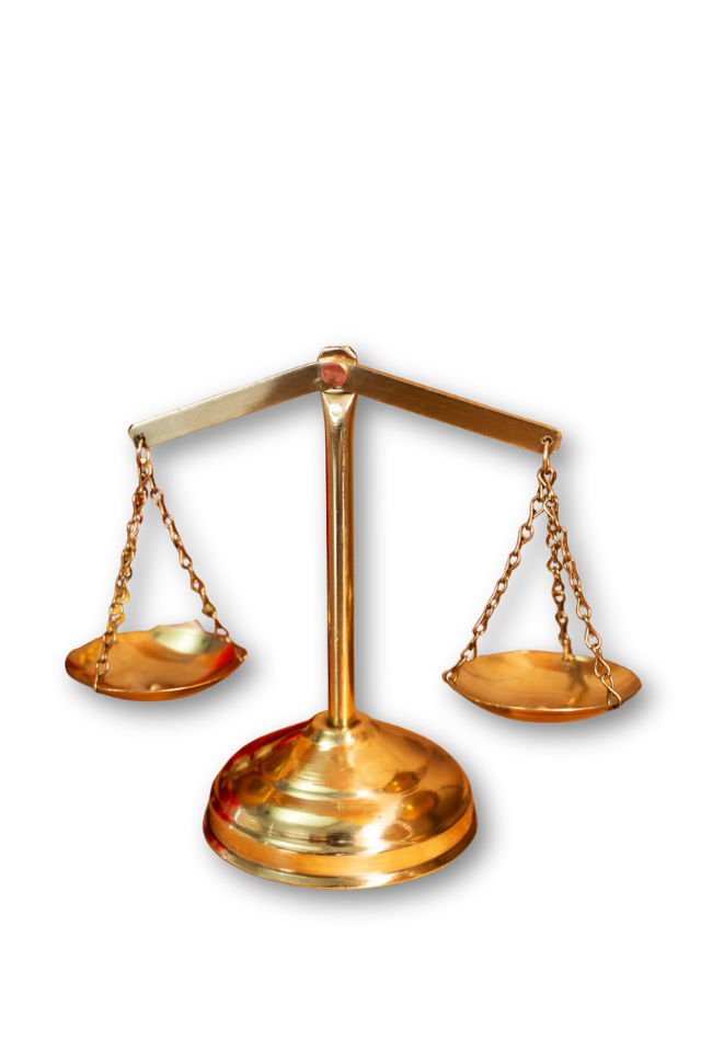 balança da justiça em latão – edição artesanal | tamanho grande