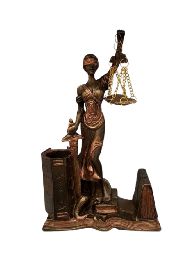 estátua dama da justiça em resina – símbolo jurídico decorativo